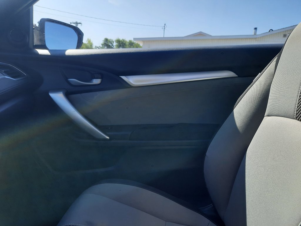 2016 Honda Civic Coupe EX-T in Hebbville, Nova Scotia - 20 - w1024h768px