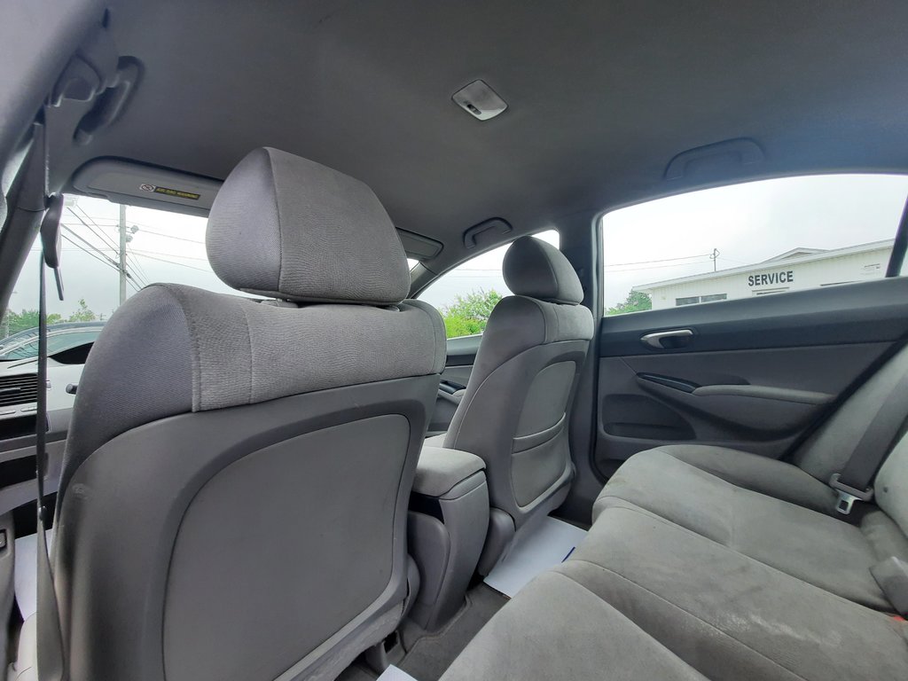 2007 Honda Civic Sdn LX in Hebbville, Nova Scotia - 24 - w1024h768px