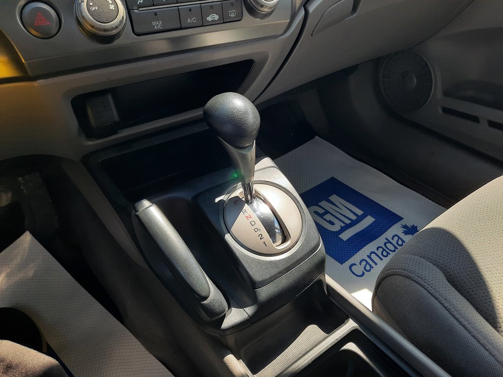 2008 Honda Civic Sdn DX-G in Hebbville, Nova Scotia - 16 - w1024h768px