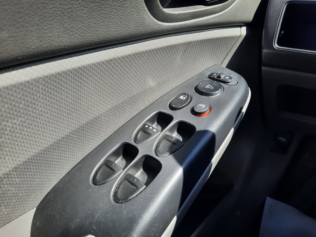 2008 Honda Civic Sdn DX-G in Hebbville, Nova Scotia - 10 - w1024h768px