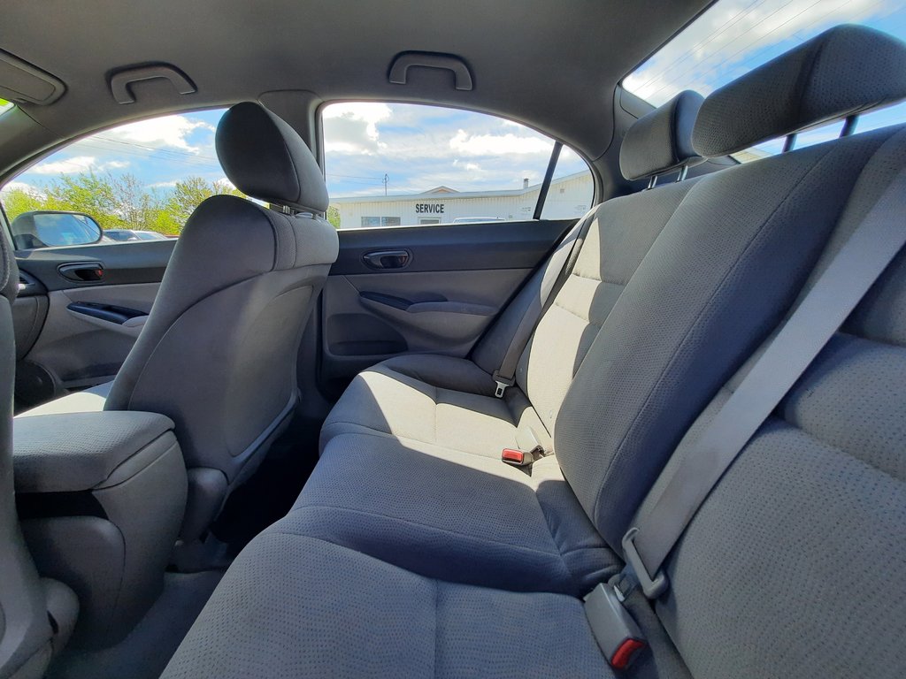 2008 Honda Civic Sdn DX-G in Hebbville, Nova Scotia - 23 - w1024h768px