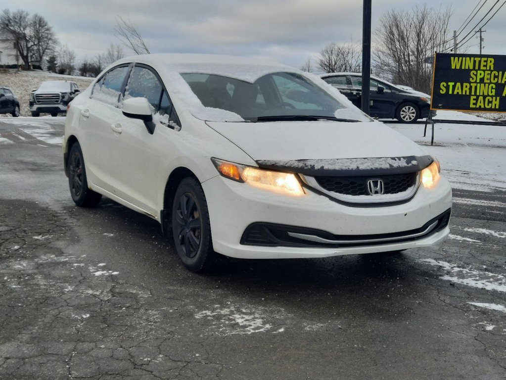 2013 Honda Civic Sdn LX in Hebbville, Nova Scotia - 4 - w1024h768px