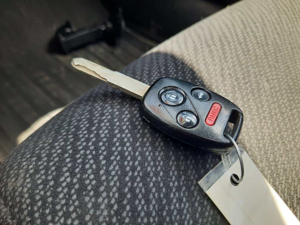 2013 Honda Civic Sdn EX in Hebbville, Nova Scotia - 29 - w1024h768px