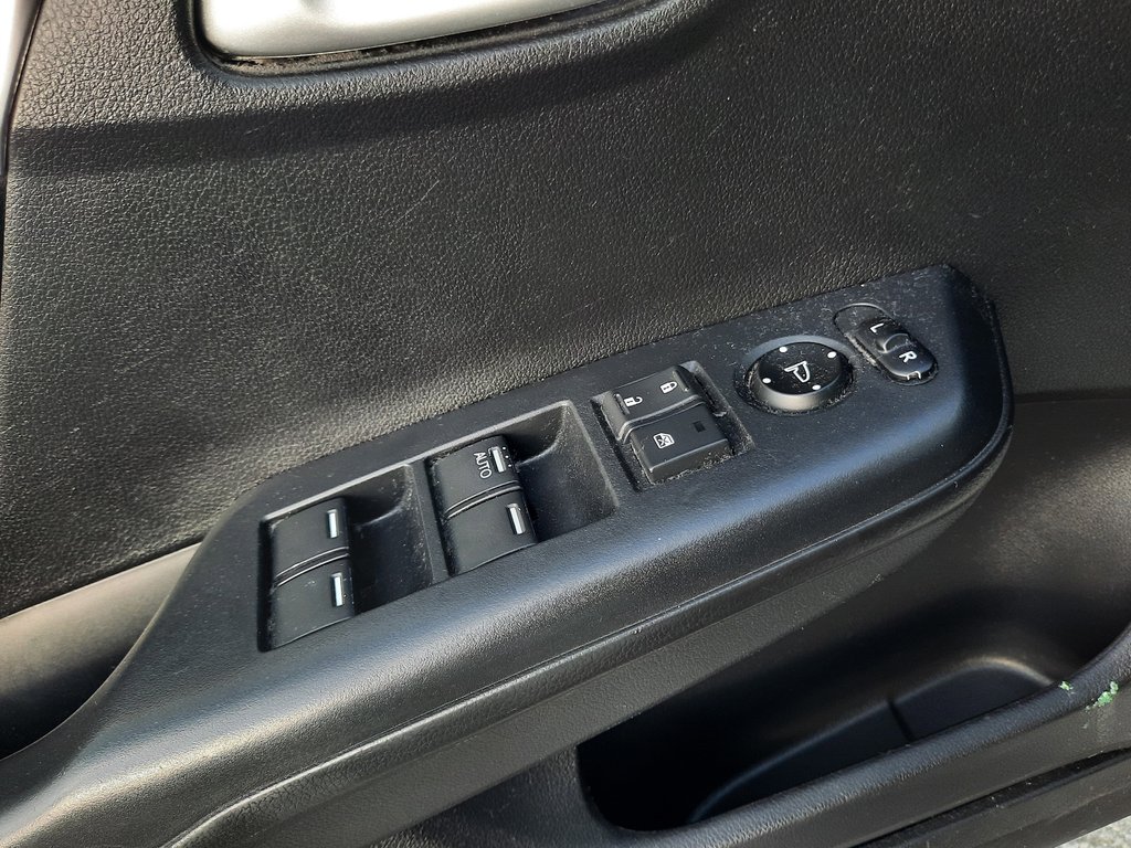 2014 Honda Civic Sedan Si in Hebbville, Nova Scotia - 9 - w1024h768px