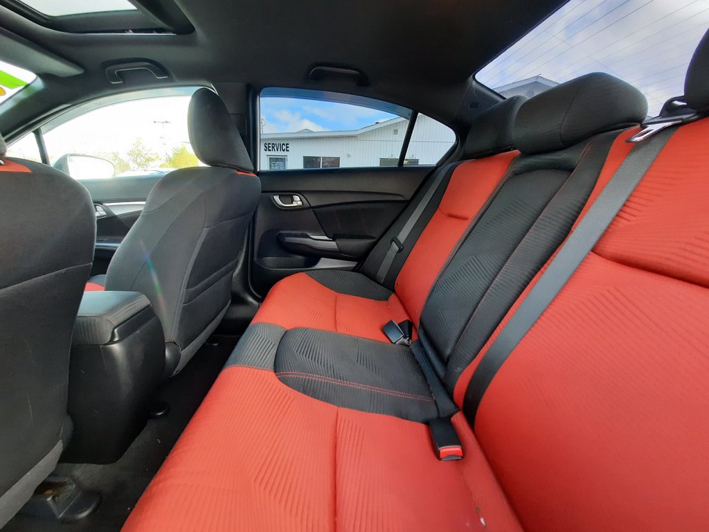 2014 Honda Civic Sedan Si in Hebbville, Nova Scotia - 25 - w1024h768px
