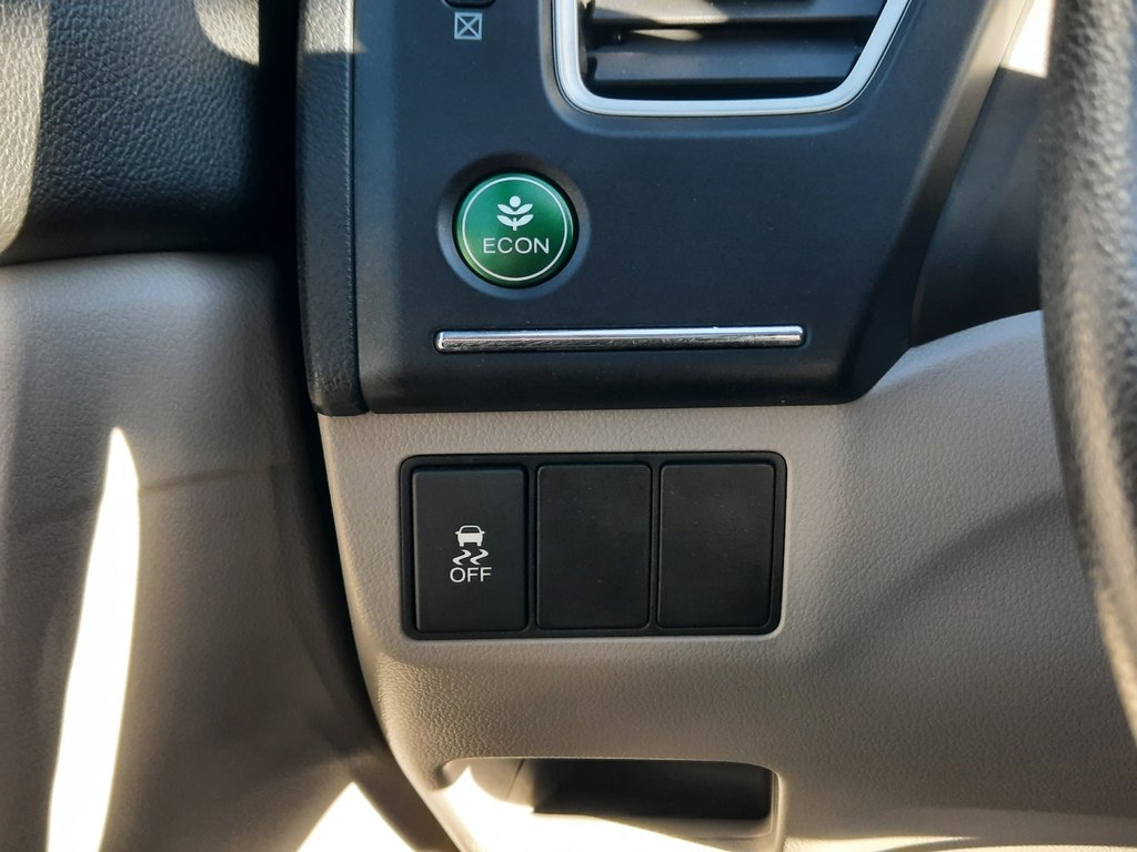 2015 Honda Civic Sedan LX in Hebbville, Nova Scotia - 11 - w1024h768px