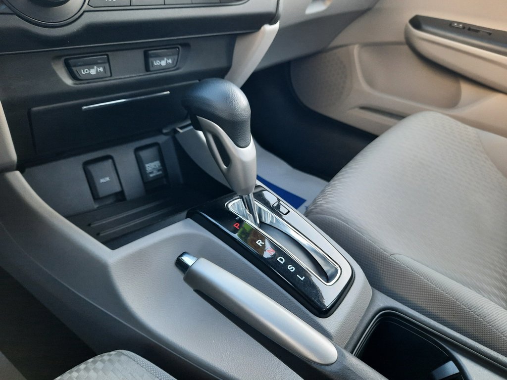 2015 Honda Civic Sedan LX in Hebbville, Nova Scotia - 21 - w1024h768px