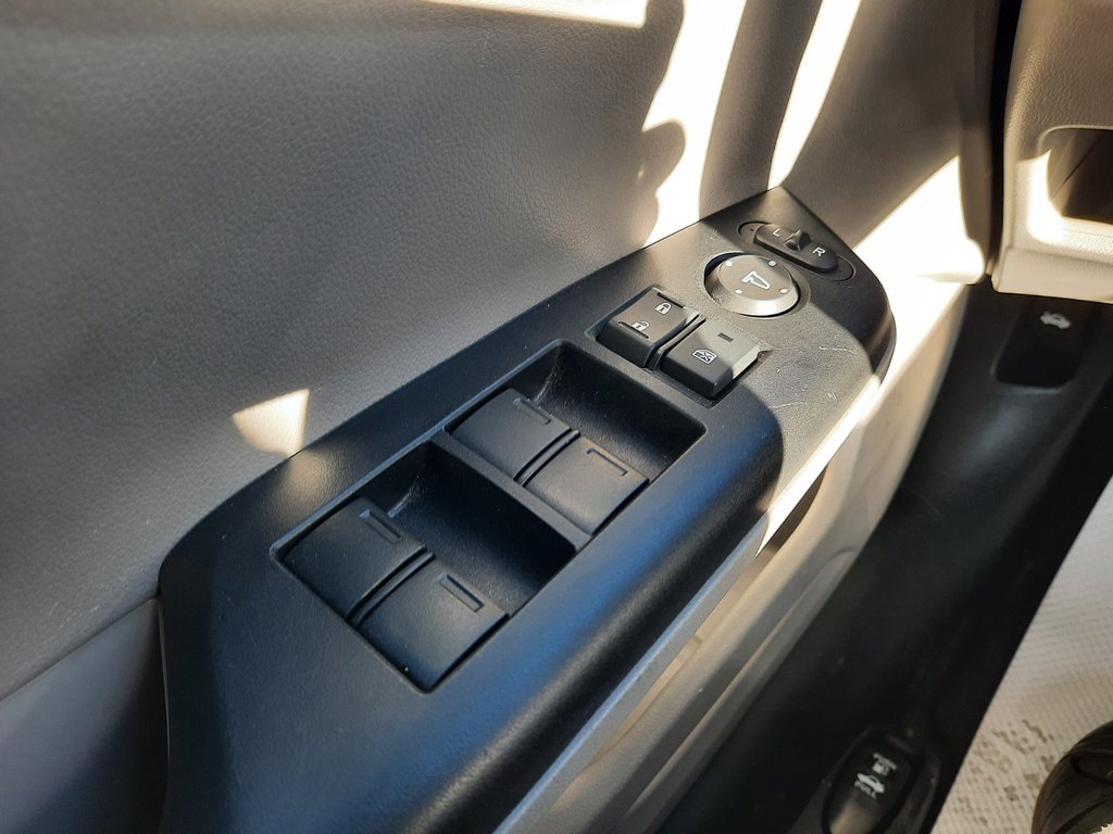 2015 Honda Civic Sedan LX in Hebbville, Nova Scotia - 10 - w1024h768px