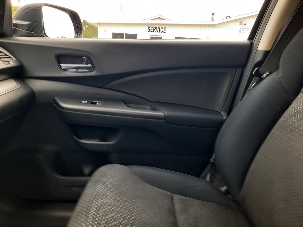 2015 Honda CR-V SE in Hebbville, Nova Scotia - 24 - w1024h768px