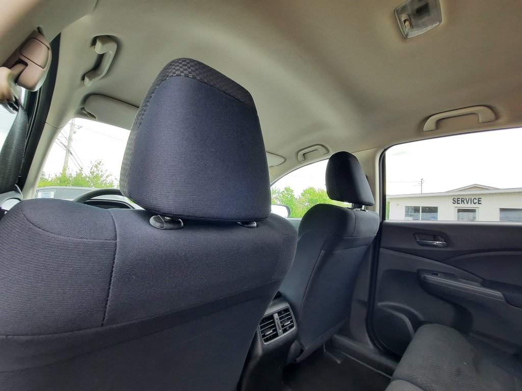 2015 Honda CR-V SE in Hebbville, Nova Scotia - 29 - w1024h768px