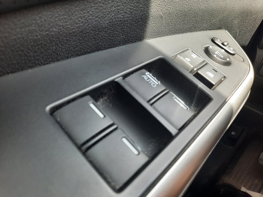 2016 Honda CR-V EX-L in Hebbville, Nova Scotia - 11 - w1024h768px