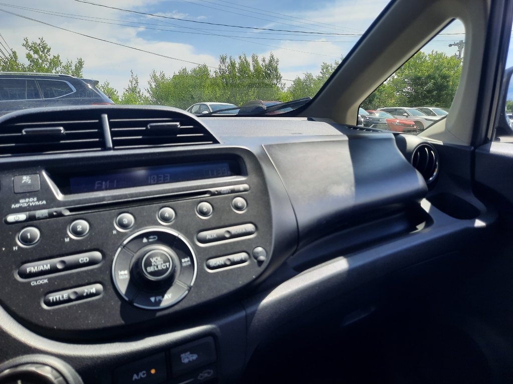 2013 Honda Fit Sport in Hebbville, Nova Scotia - 16 - w1024h768px