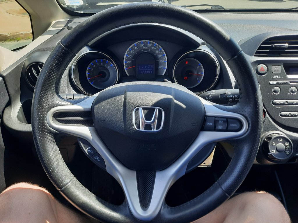 2013 Honda Fit Sport in Hebbville, Nova Scotia - 12 - w1024h768px