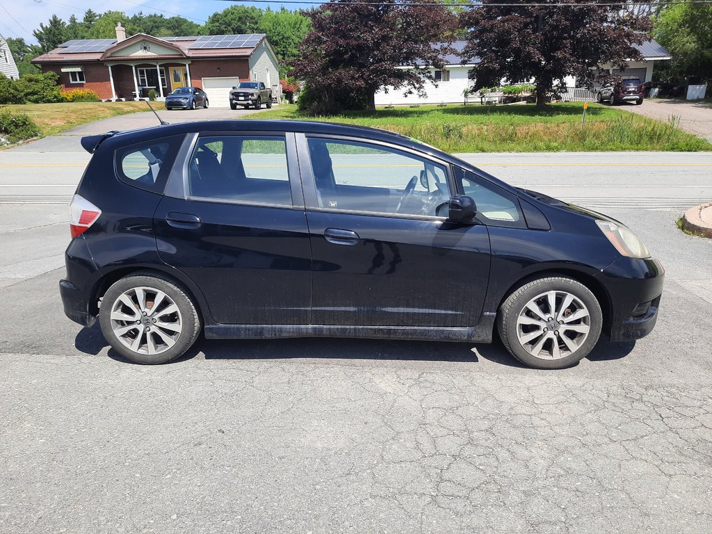 2013 Honda Fit Sport in Hebbville, Nova Scotia - 6 - w1024h768px