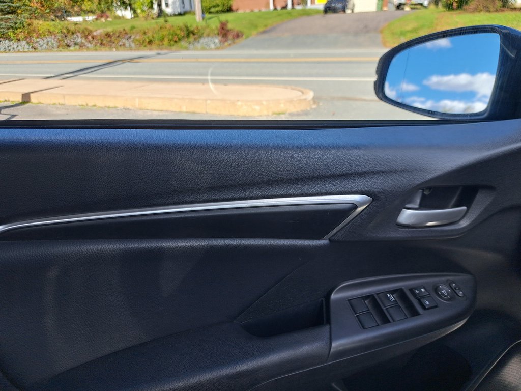 2015 Honda Fit EX in Hebbville, Nova Scotia - 13 - w1024h768px