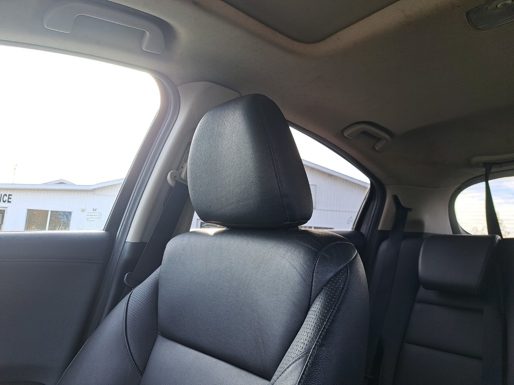 2016 Honda HR-V EX-L in Hebbville, Nova Scotia - 20 - w1024h768px