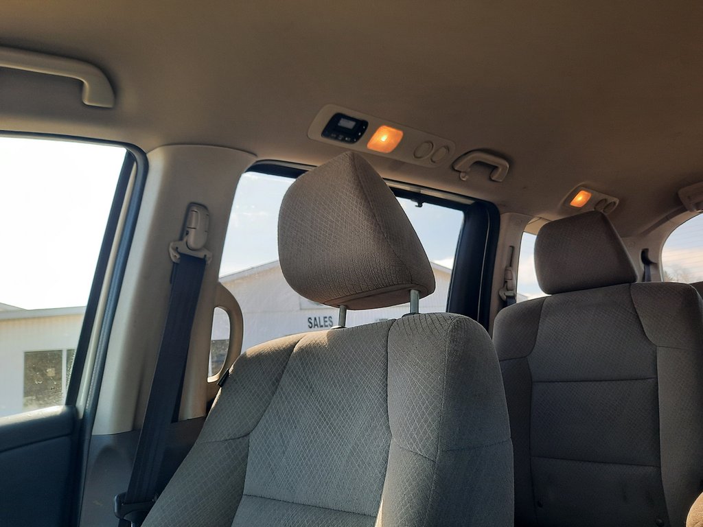 2016 Honda Odyssey EX in Hebbville, Nova Scotia - 23 - w1024h768px