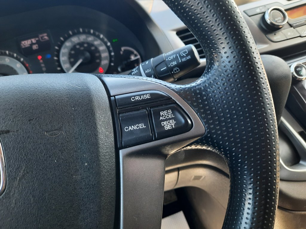 2016 Honda Odyssey EX in Hebbville, Nova Scotia - 14 - w1024h768px