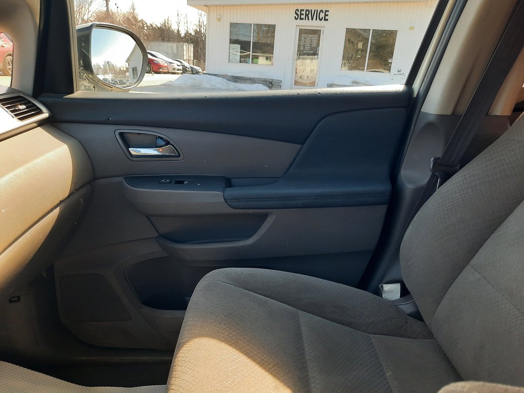2016 Honda Odyssey EX in Hebbville, Nova Scotia - 22 - w1024h768px