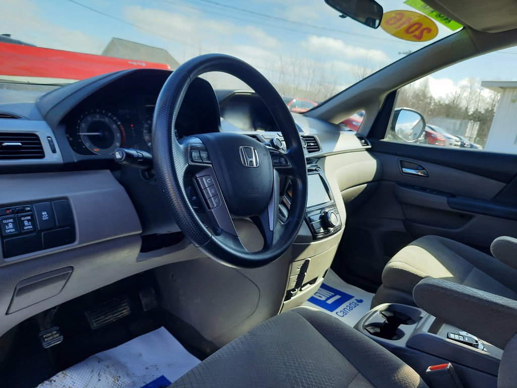 2016 Honda Odyssey EX in Hebbville, Nova Scotia - 3 - w1024h768px