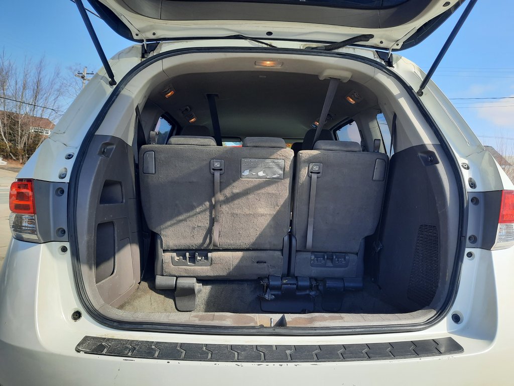 2016 Honda Odyssey EX in Hebbville, Nova Scotia - 9 - w1024h768px