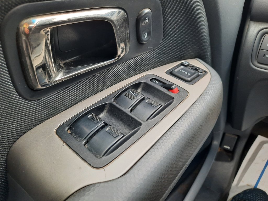 2008 Honda Pilot LX in Hebbville, Nova Scotia - 10 - w1024h768px