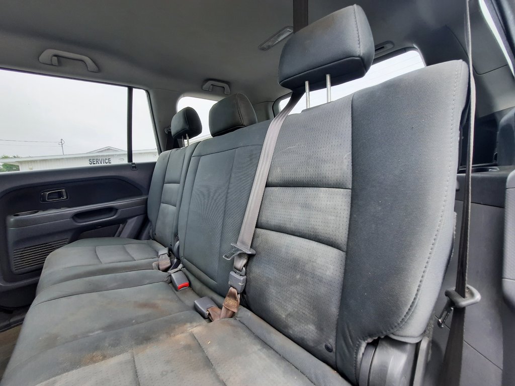 2008 Honda Pilot LX in Hebbville, Nova Scotia - 19 - w1024h768px