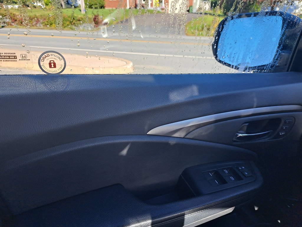 2020 Honda Pilot EX-L Navi in Hebbville, Nova Scotia - 10 - w1024h768px