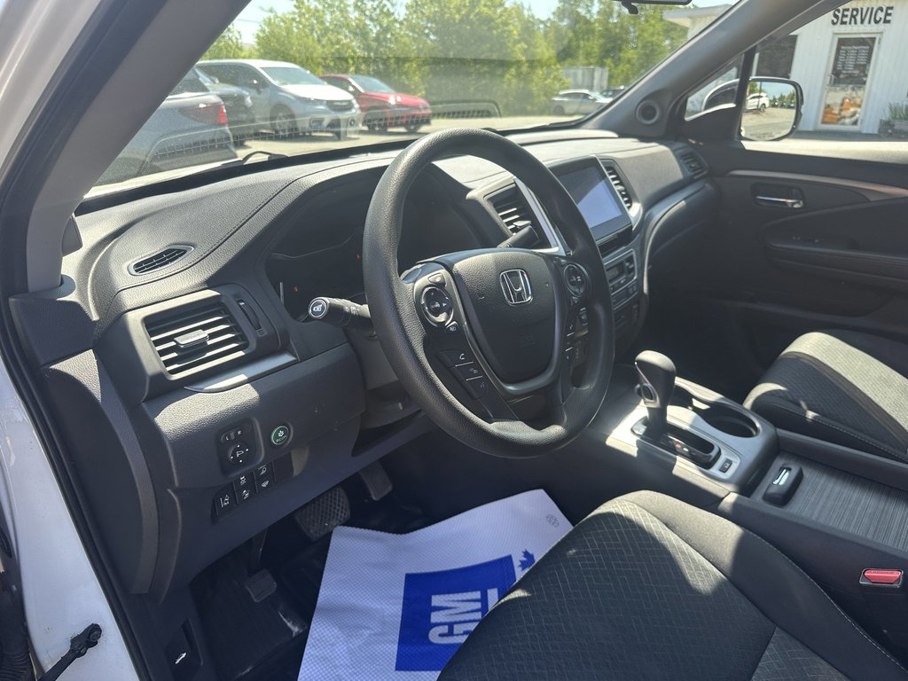 2017 Honda Ridgeline Sport in Hebbville, Nova Scotia - 2 - w1024h768px