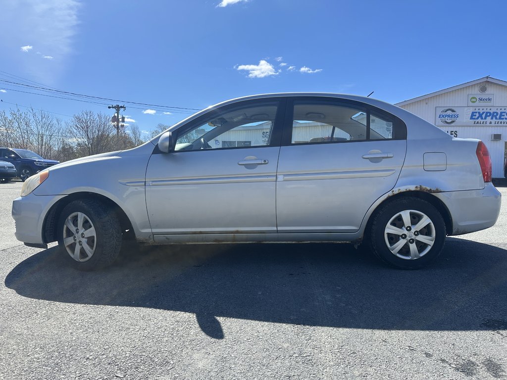 2008 Hyundai Accent L in Hebbville, Nova Scotia - 7 - w1024h768px