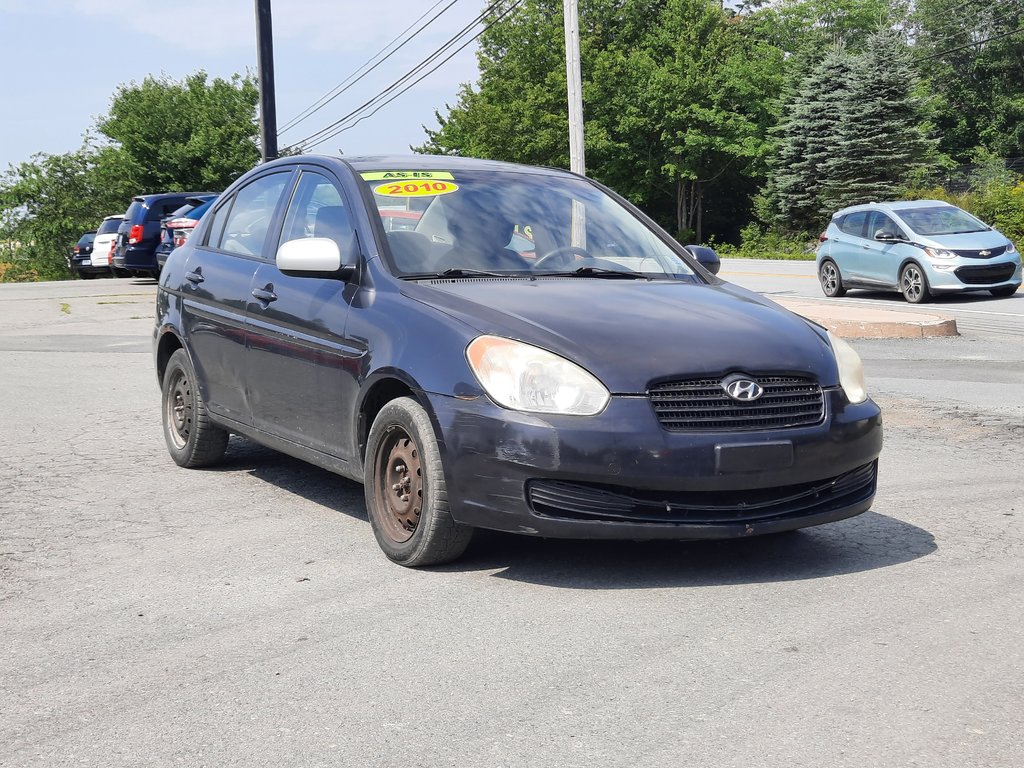 2010 Hyundai Accent GL in Hebbville, Nova Scotia - 5 - w1024h768px