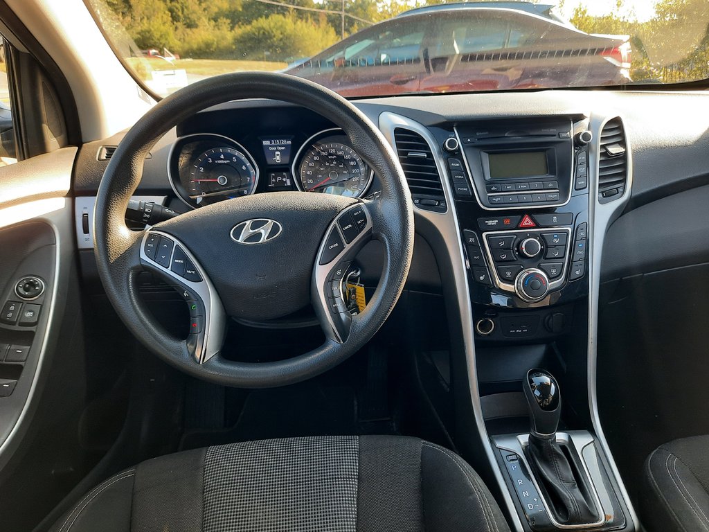 2014 Hyundai Elantra GT GL in Hebbville, Nova Scotia - 25 - w1024h768px
