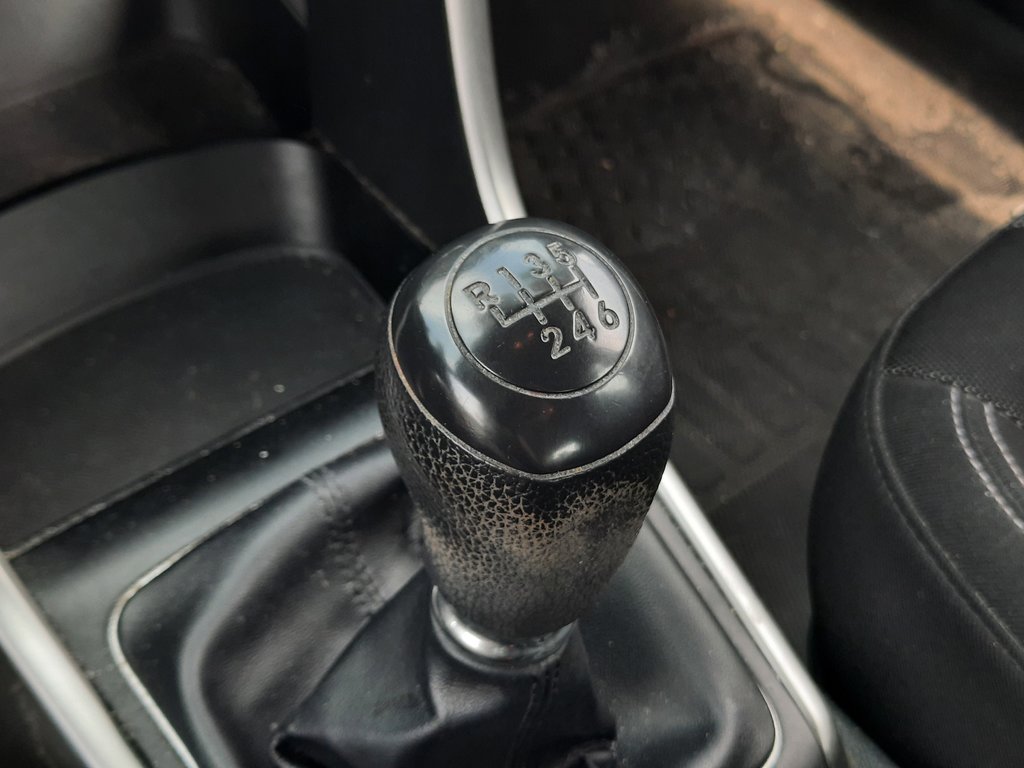 2016 Hyundai Elantra GT L in Hebbville, Nova Scotia - 5 - w1024h768px