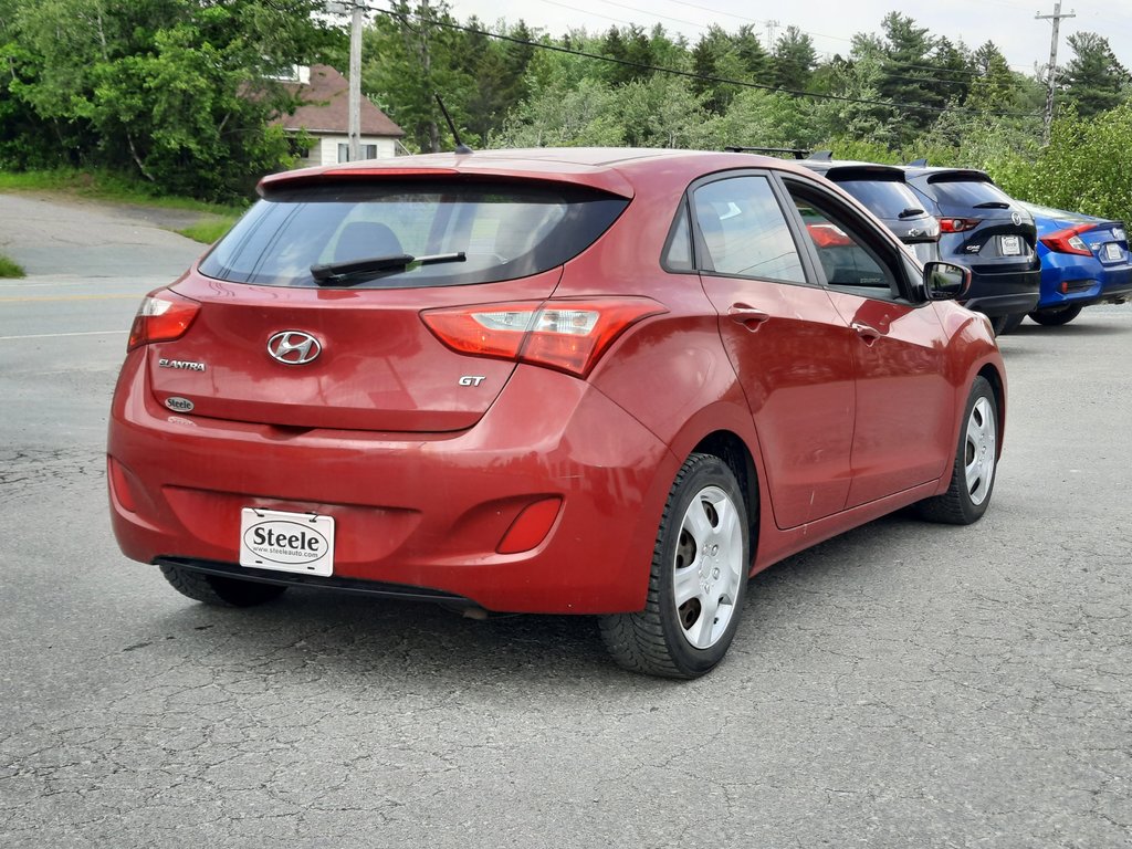 2016 Hyundai Elantra GT L in Hebbville, Nova Scotia - 8 - w1024h768px