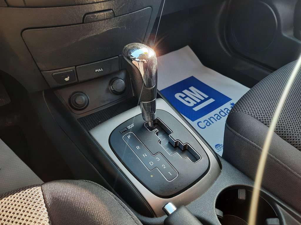 2012 Hyundai Elantra Touring GLS in Hebbville, Nova Scotia - 18 - w1024h768px