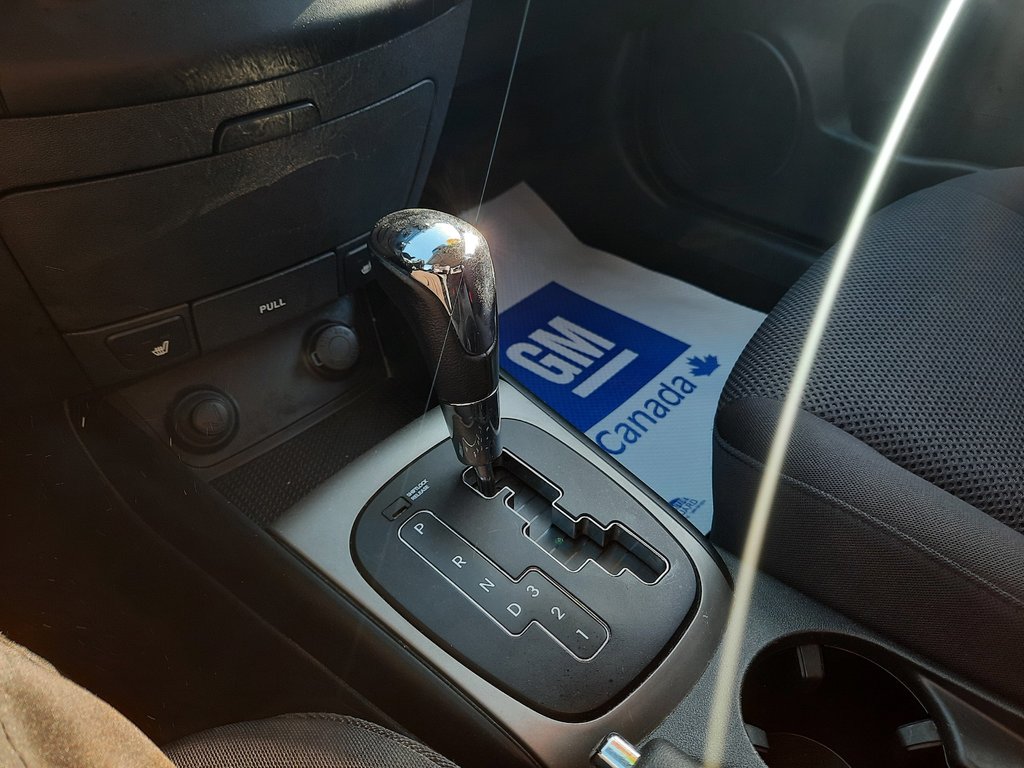 2012 Hyundai Elantra Touring GLS in Hebbville, Nova Scotia - 19 - w1024h768px