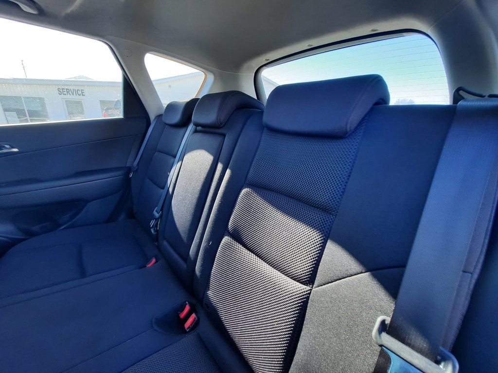 2012 Hyundai Elantra Touring GLS in Hebbville, Nova Scotia - 25 - w1024h768px
