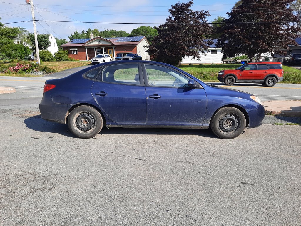 2009 Hyundai Elantra L in Hebbville, Nova Scotia - 4 - w1024h768px