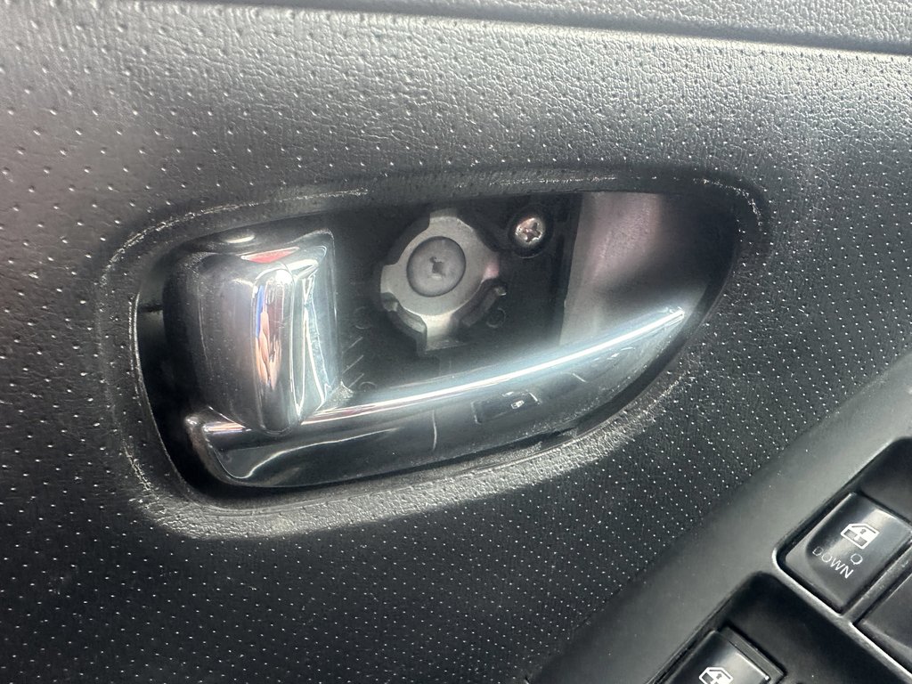 2009 Hyundai Elantra L in Hebbville, Nova Scotia - 12 - w1024h768px