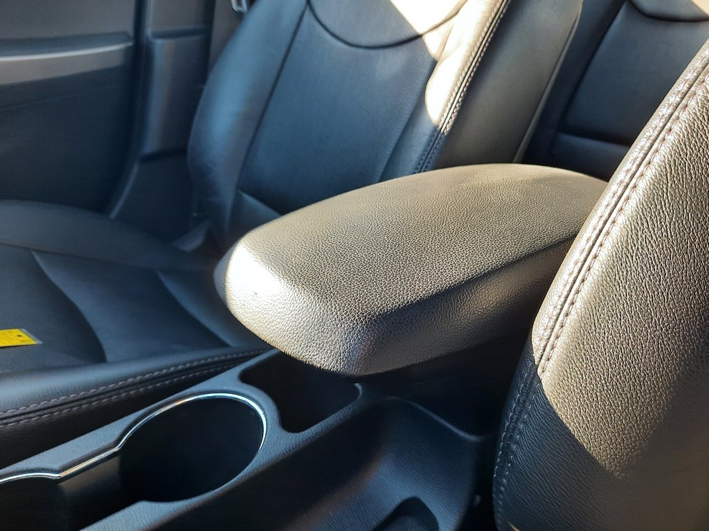 2011 Hyundai Elantra Limited w/Nav in Hebbville, Nova Scotia - 19 - w1024h768px
