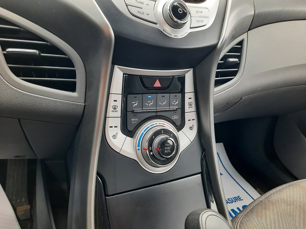 2012 Hyundai Elantra GL in Hebbville, Nova Scotia - 18 - w1024h768px