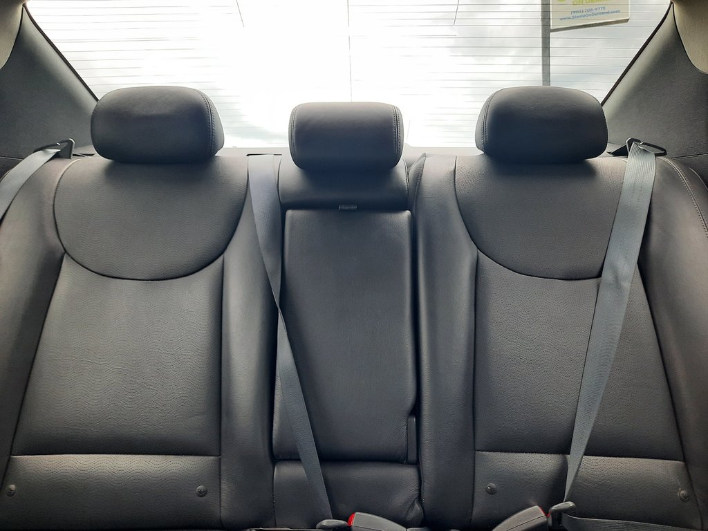 2012 Hyundai Elantra Limited w/Navi in Hebbville, Nova Scotia - 24 - w1024h768px