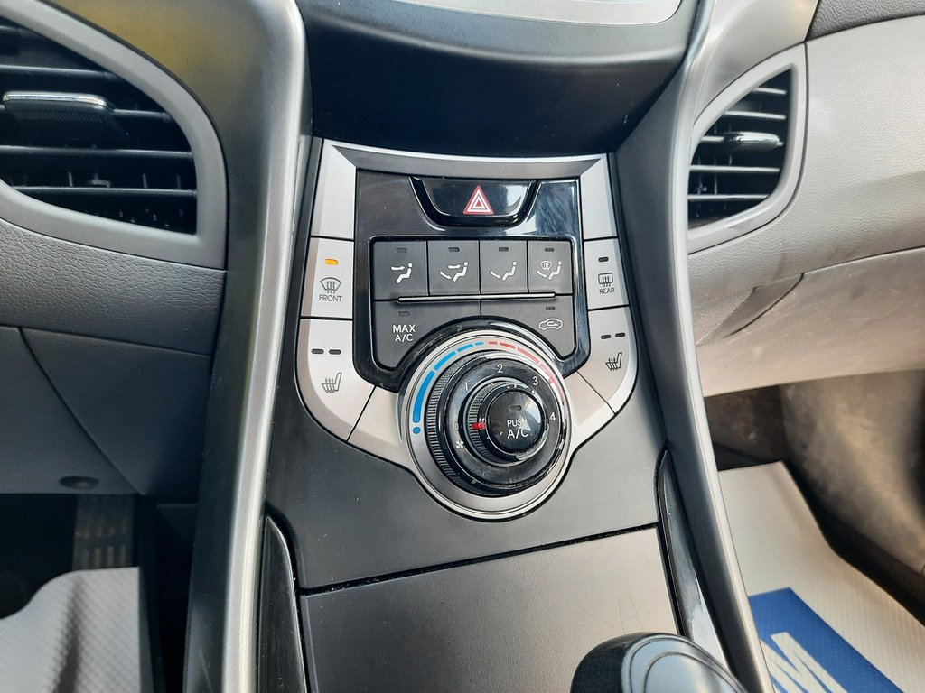 2013 Hyundai Elantra GL in Hebbville, Nova Scotia - 17 - w1024h768px
