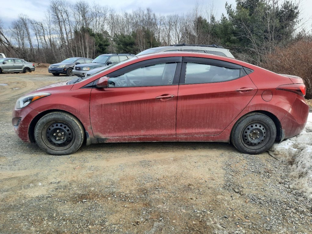 2014 Hyundai Elantra L in Hebbville, Nova Scotia - 4 - w1024h768px