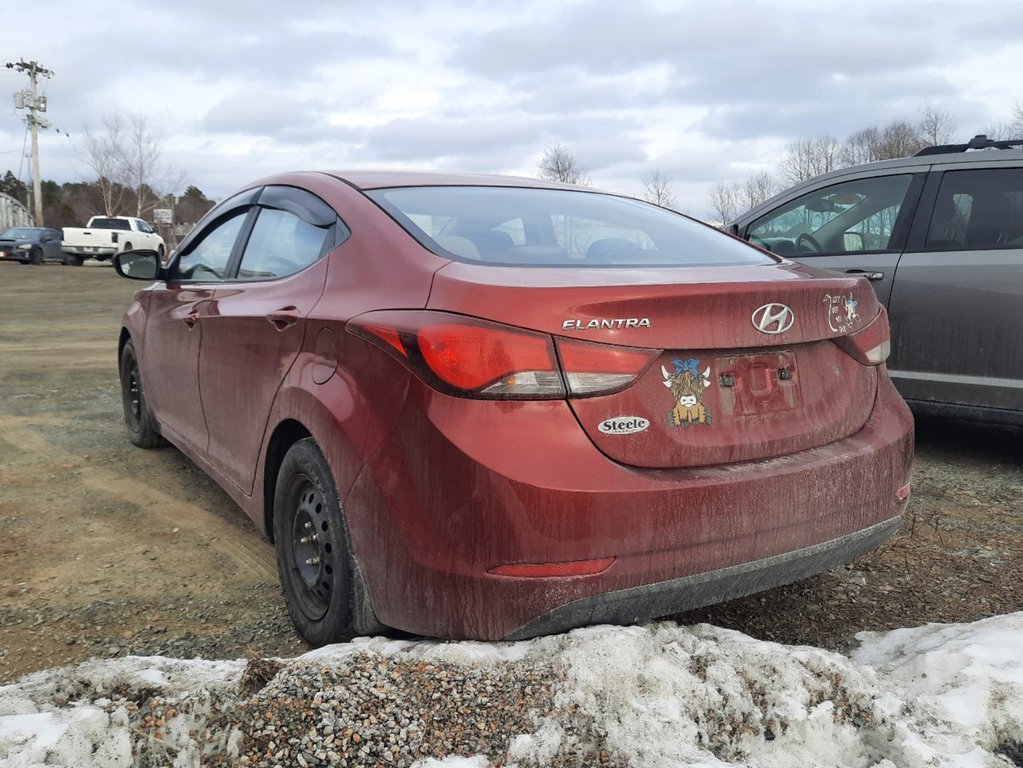 2014 Hyundai Elantra L in Hebbville, Nova Scotia - 5 - w1024h768px