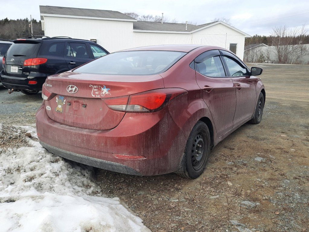 2014 Hyundai Elantra L in Hebbville, Nova Scotia - 6 - w1024h768px