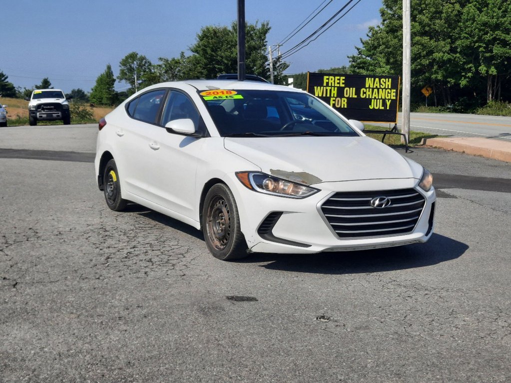 2018  Elantra LE in Hebbville, Nova Scotia - 5 - w1024h768px