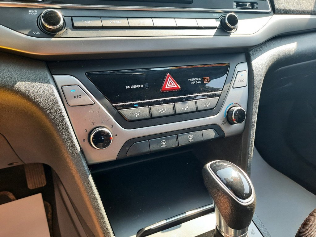 2018  Elantra LE in Hebbville, Nova Scotia - 18 - w1024h768px