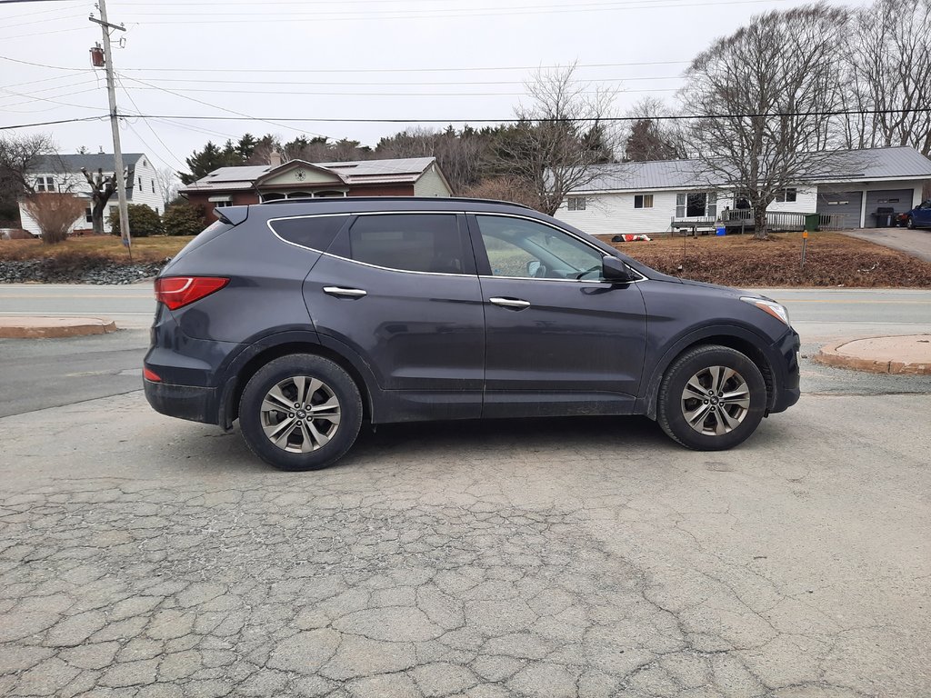2016 Hyundai Santa Fe Sport Premium in Hebbville, Nova Scotia - 4 - w1024h768px