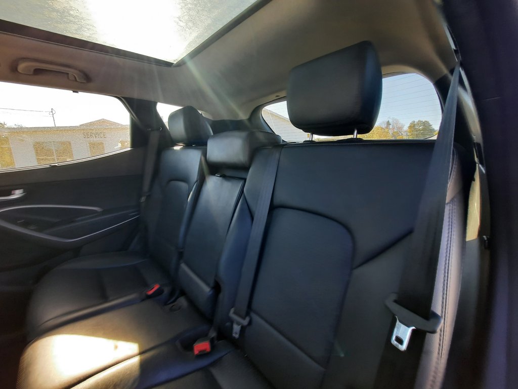 2016 Hyundai Santa Fe Sport Luxury in Hebbville, Nova Scotia - 29 - w1024h768px